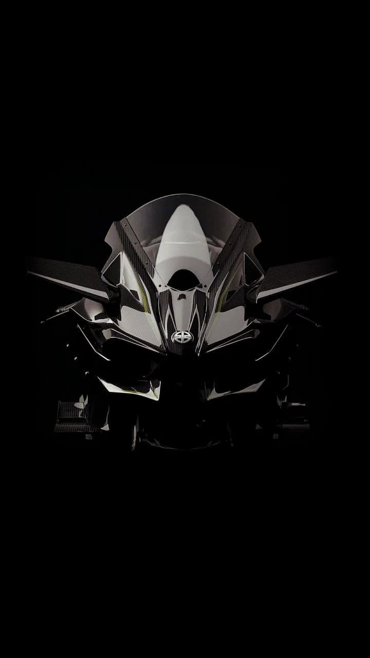 ARZ Garage — Kawasaki Ninja H2, karanlıktan çıkan karbon fiber detaylar